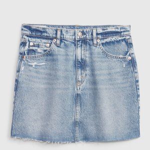 Gap Icon Denim Mini Skirt in Washwell (Women's Size 18/34) NWT